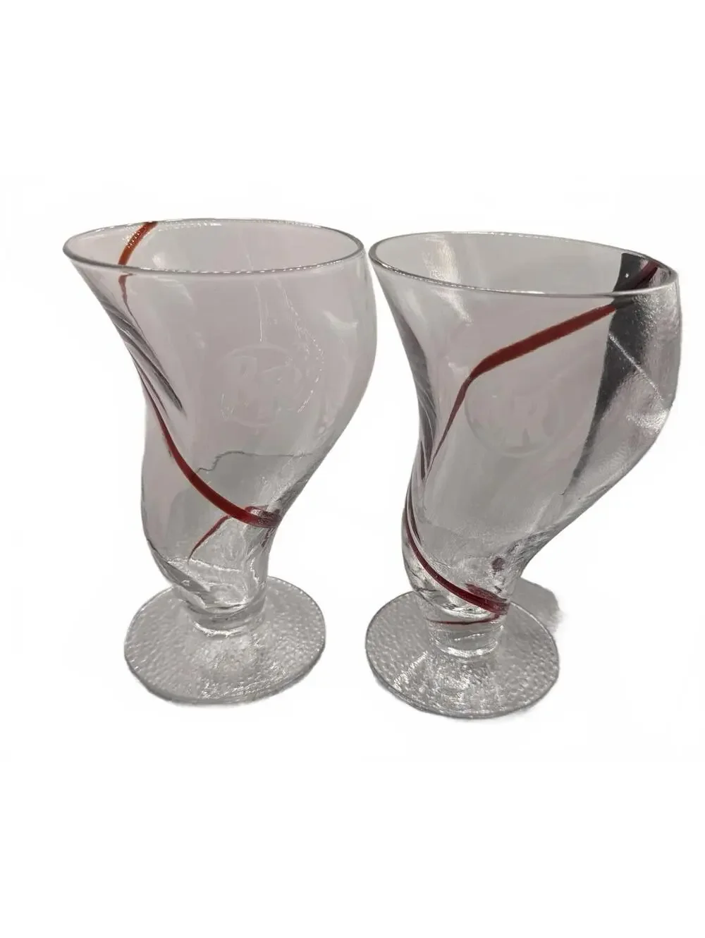 Red Robin Set of 2 16 oz Clear Glass Beer Glasses Red Swirl RR Logo Decorated